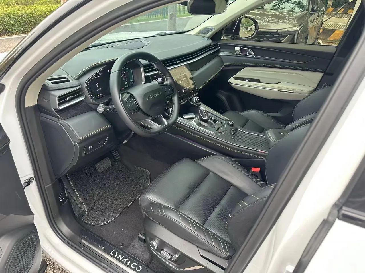 LYNK&amp;CO 2020 LYNK&amp;CO 05 2.0TD Two-wheel Drive Halo Automatic Gear 4