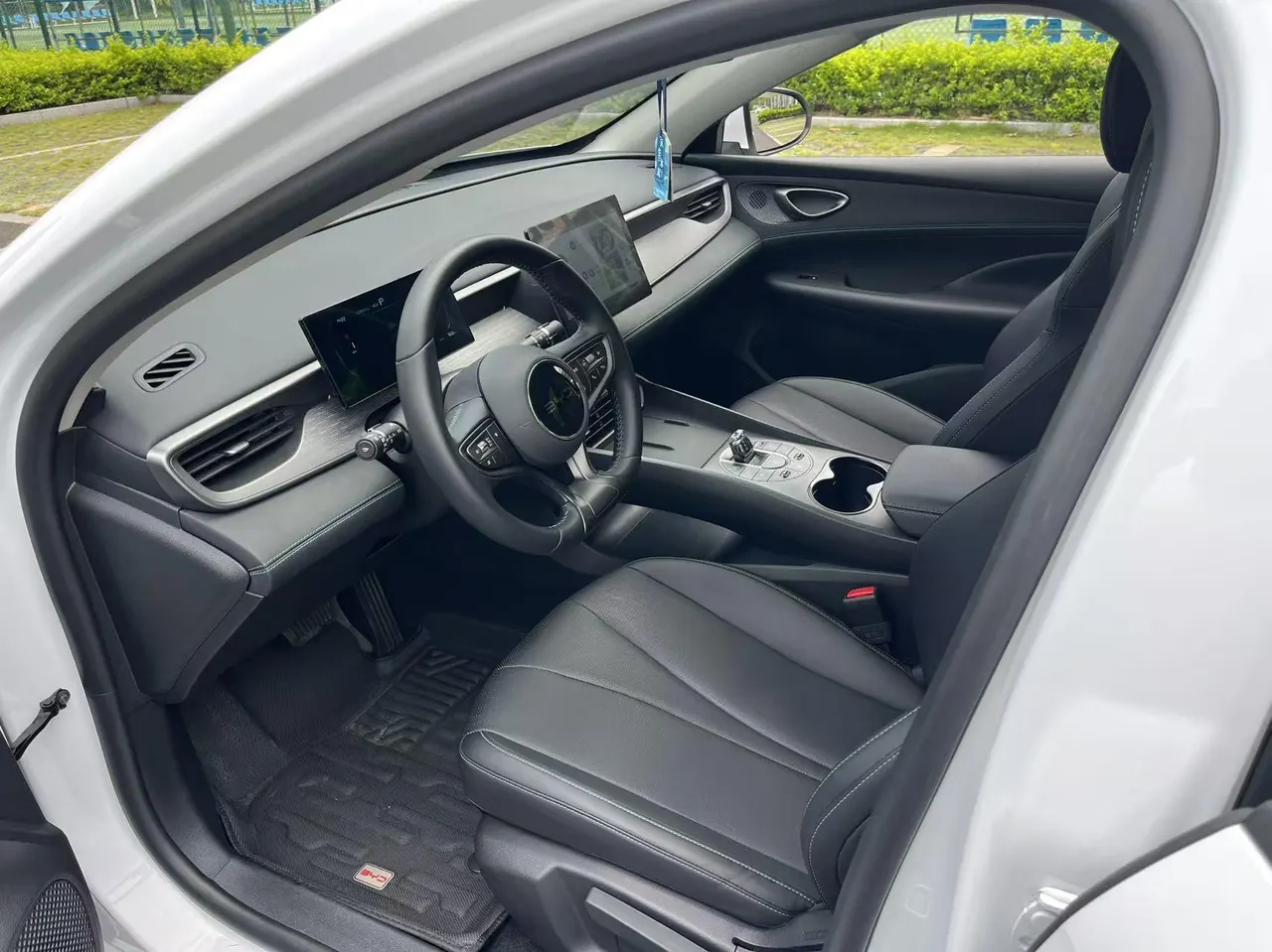 BYD 2025 seals 05 DM-i 1.5 stepless smart driving version 55KM luxury automatic gear 5