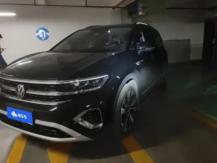 The 2023 model is changed to 380TSI four-wheel-drive luxury version Pro 7 seats. - View 1