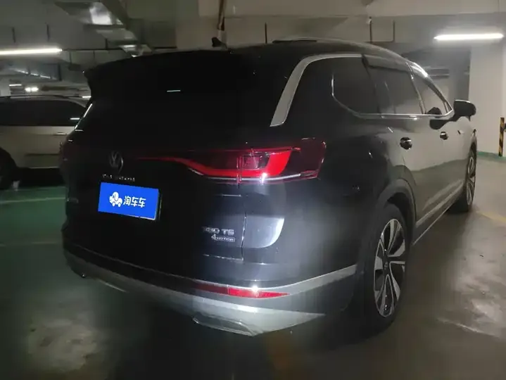 The 2023 model is changed to 380TSI four-wheel-drive luxury version Pro 7 seats. 3