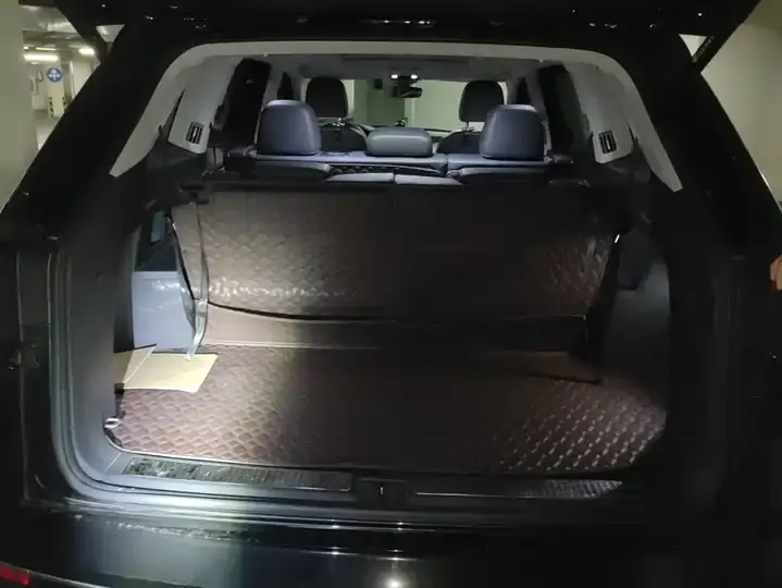 The 2023 model is changed to 380TSI four-wheel-drive luxury version Pro 7 seats. 4