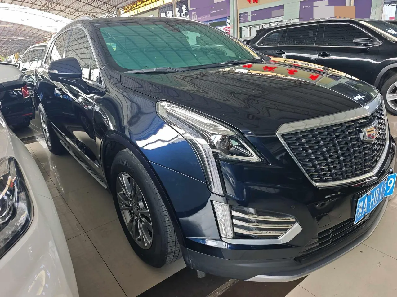 Cadillac 2020 XT5 2.0T 28T Luxury Automatic Gear 2