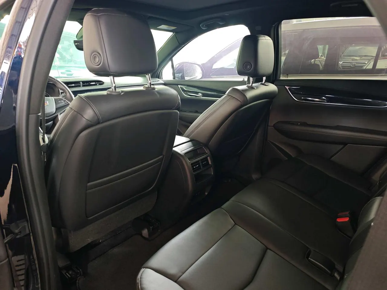 Cadillac 2020 XT5 2.0T 28T Luxury Automatic Gear 4