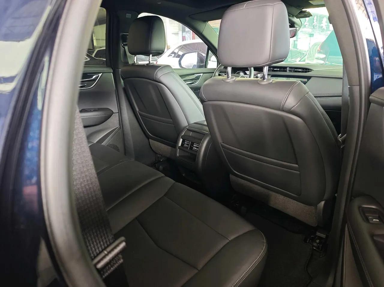 Cadillac 2020 XT5 2.0T 28T Luxury Automatic Gear 7