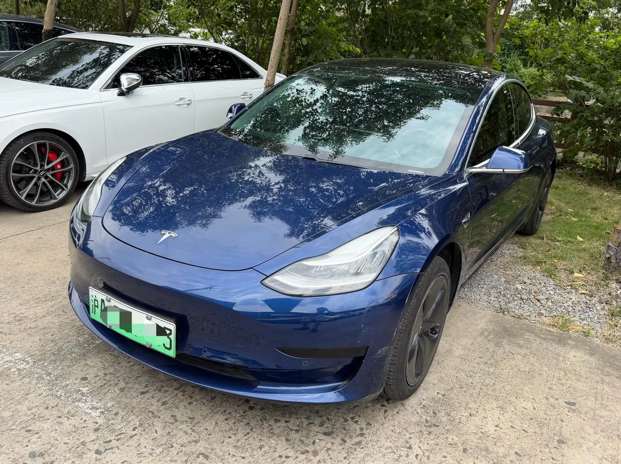 Tesla 2020 Model 3 Standard Endurance Rear Drive Upgraded Automatic Gear - View 1