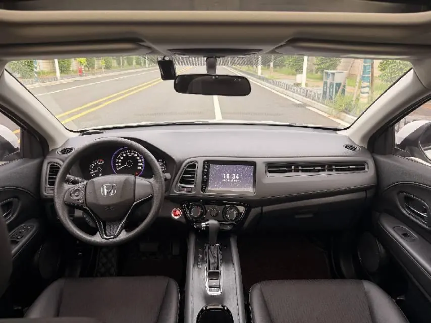 Honda 2020 Binzhi 1.5 stepless luxury automatic transmission 5