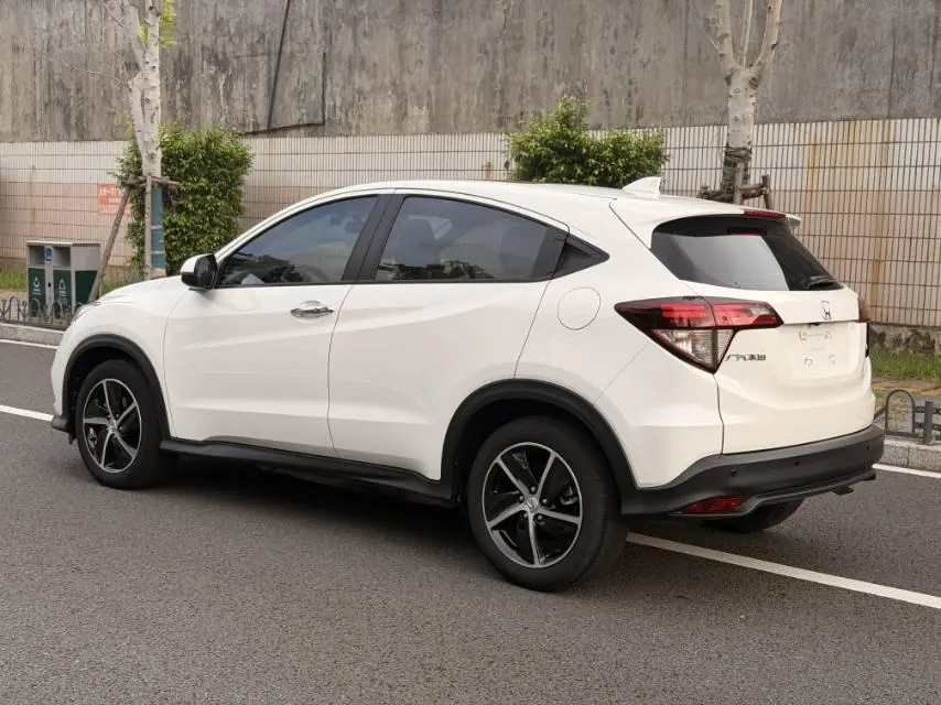 Honda 2020 Binzhi 1.5 stepless luxury automatic transmission 7