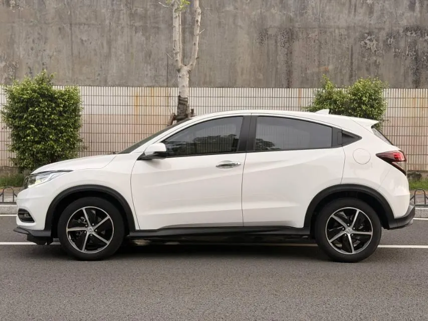 Honda 2020 Binzhi 1.5 stepless luxury automatic transmission 8