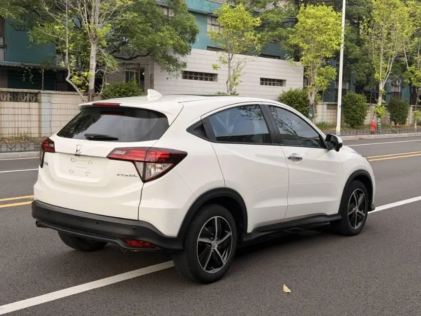 Honda 2020 Binzhi 1.5 stepless luxury automatic transmission 9