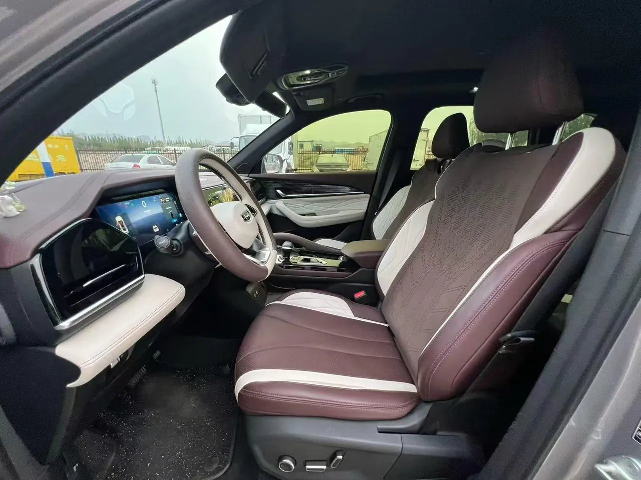 Geely 2021 XingyueL (Monjaro) 2.0TD EVO two-wheel drive distinguished automatic transmission 7