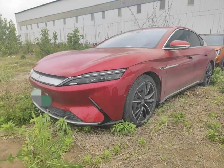 Open image lightbox: BYD 2020 Han four-wheel drive high-performance flagship automatic gear