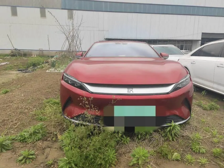 BYD 2020 Han four-wheel drive high-performance flagship automatic gear 2