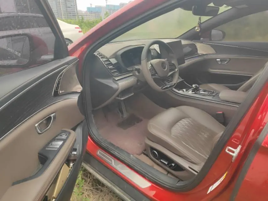 BYD 2020 Han four-wheel drive high-performance flagship automatic gear 5