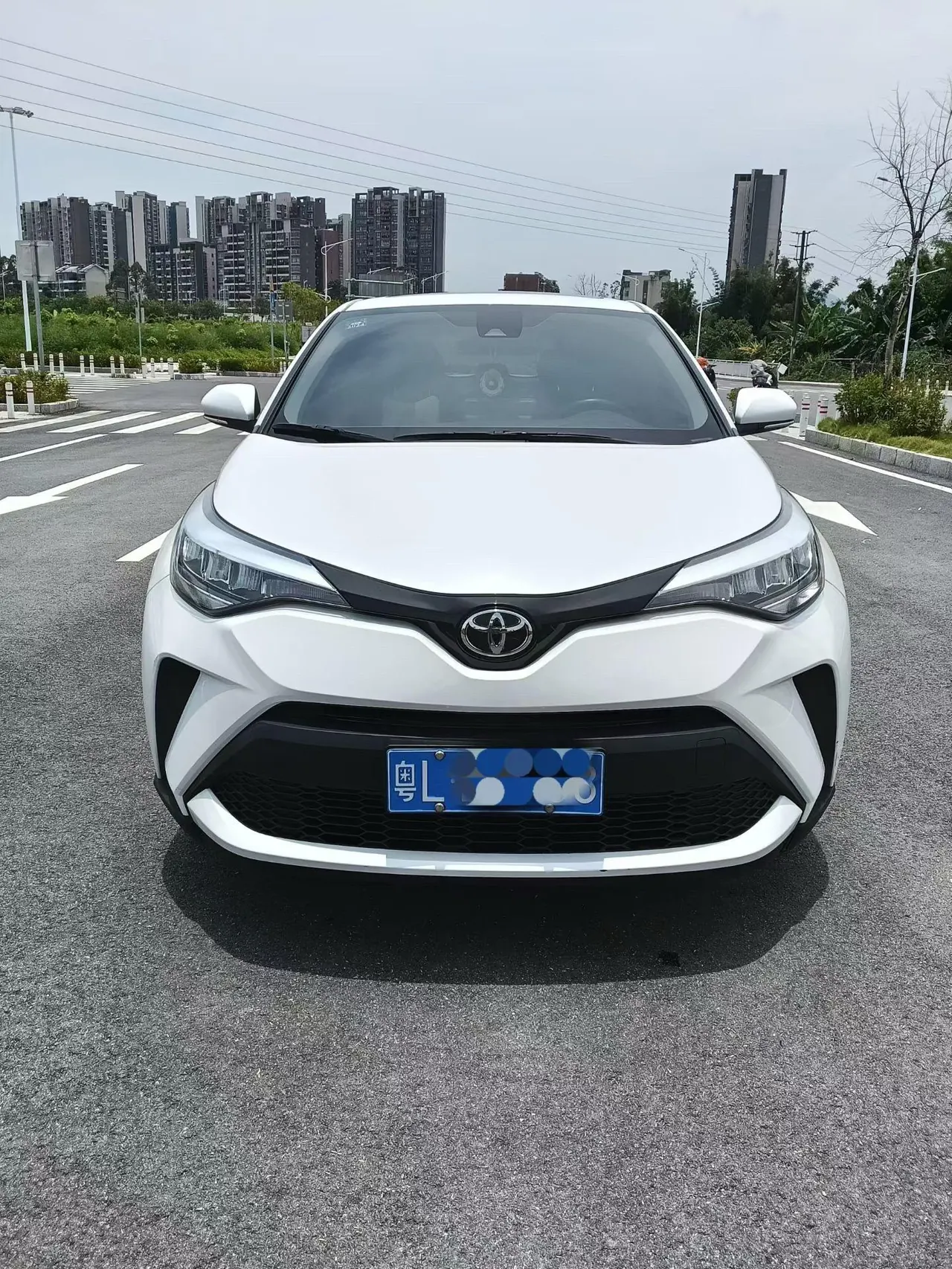 Toyota 2020 C- HR 2.0 stepless elite version of automatic transmission 2