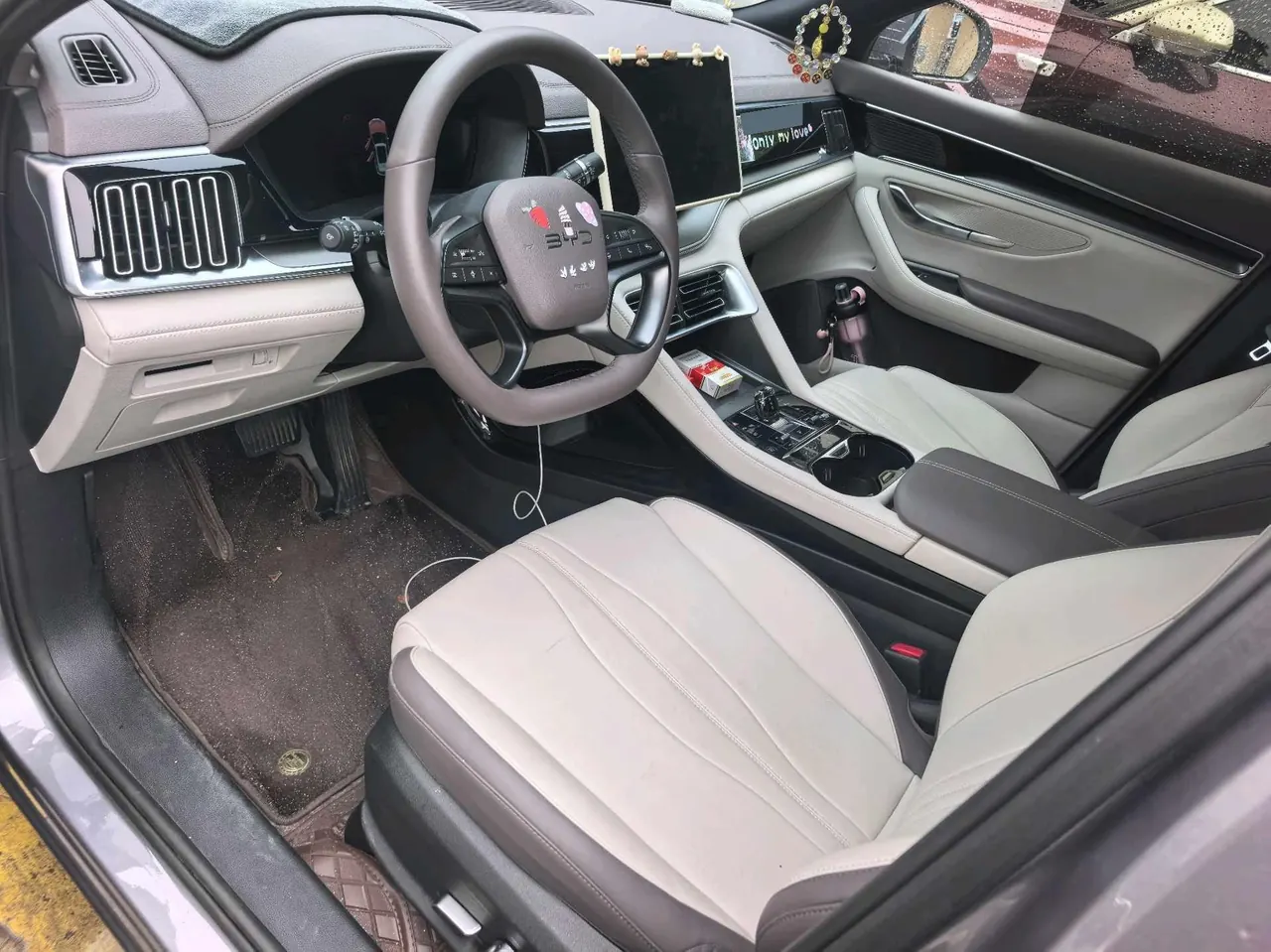 BYD Song PLUS New Energy 2025 Song PLUS DM-i 1.5 Stepless Smart Driving Edition 112KM Honorable Automatic Gear 4