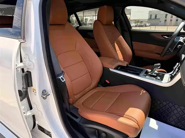 Jaguar XEL 2025 2.0T 250PS R-DYNAMIC 90th Anniversary Collection Edition 10
