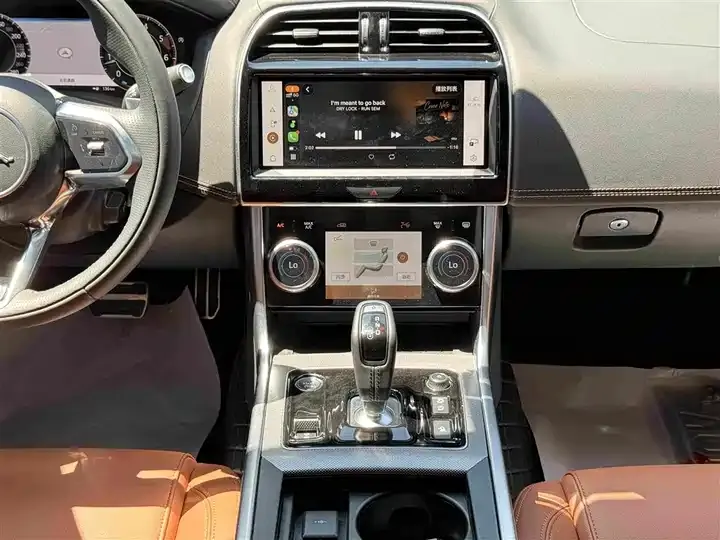 Jaguar XEL 2025 2.0T 250PS R-DYNAMIC 90th Anniversary Collection Edition 8