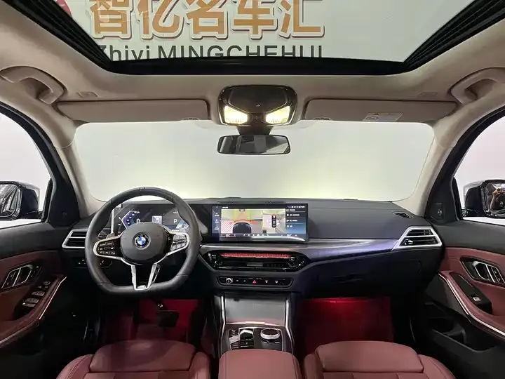 BMW 3 Series 2025 330Li M Sports Obsidian Night Suit 6
