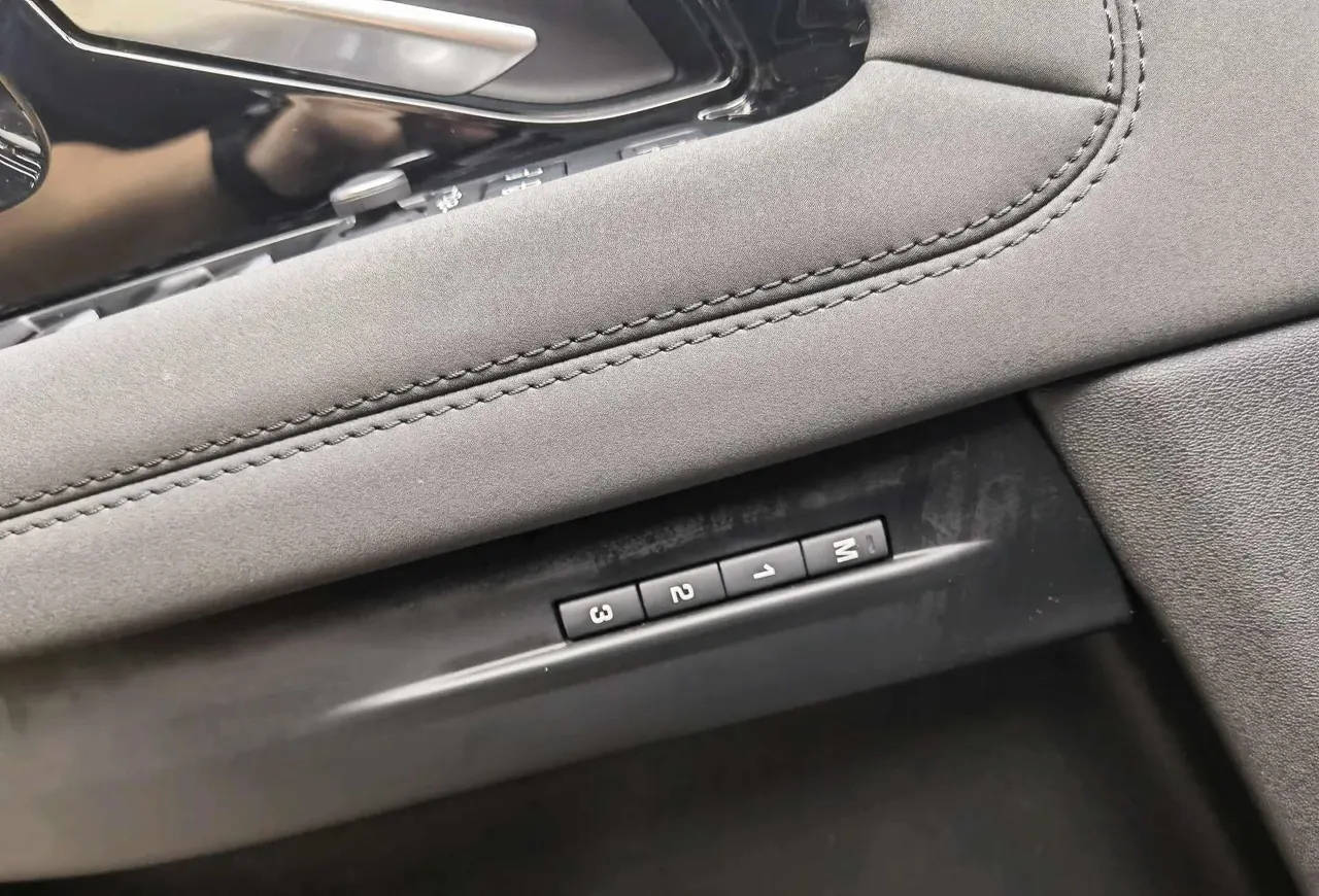 Land Rover 2020 Range Rover Aurora 48V 2.0T 249PS R-DYNAMIC SE Sports Technology Edition Automatic Gear 13