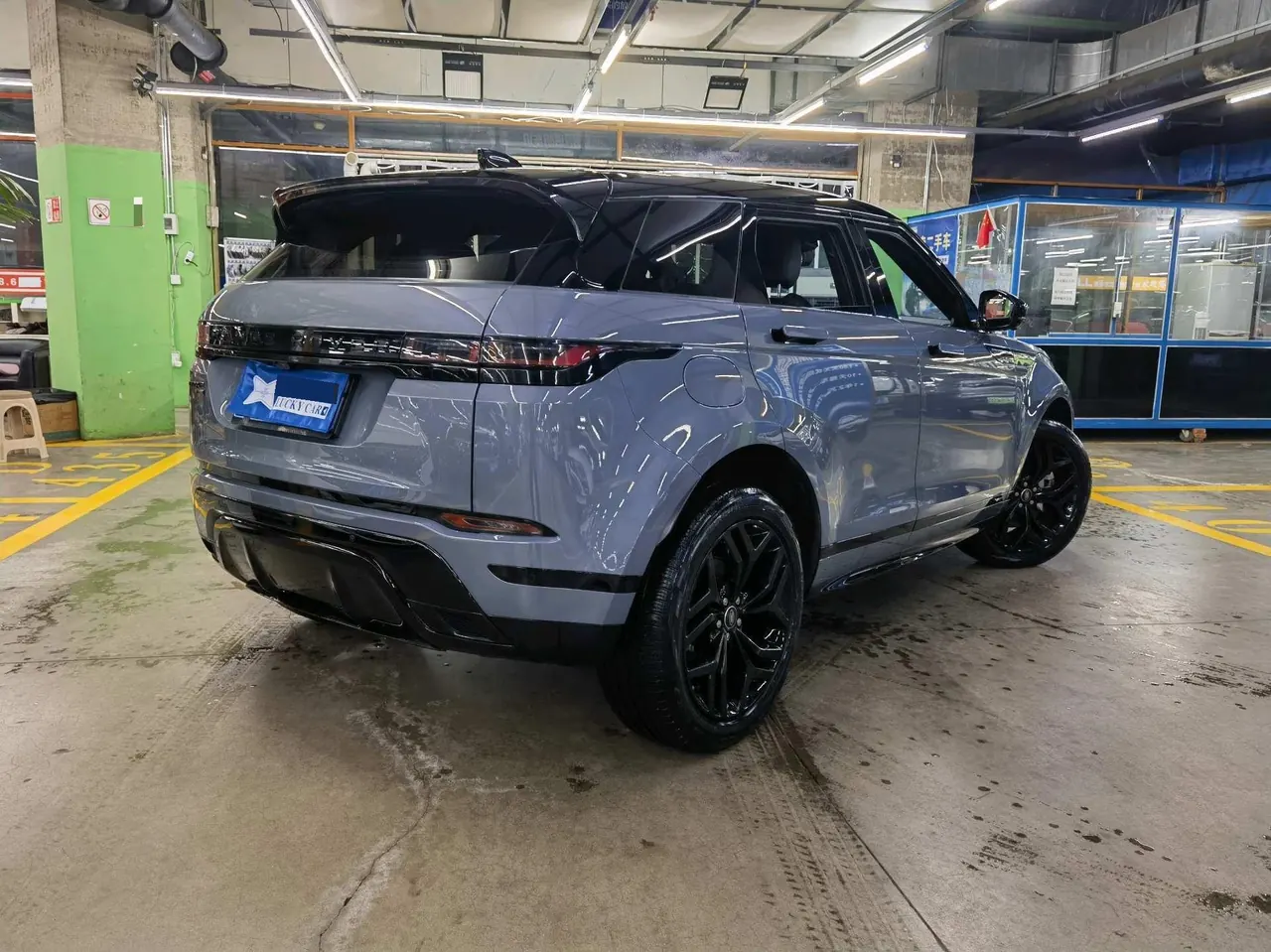 Land Rover 2020 Range Rover Aurora 48V 2.0T 249PS R-DYNAMIC SE Sports Technology Edition Automatic Gear 6