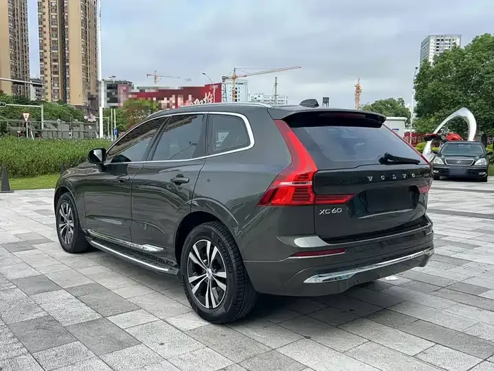 Volvo XC60 2022 B5 4-wheel-drive Zhiyi Deluxe Edition 10