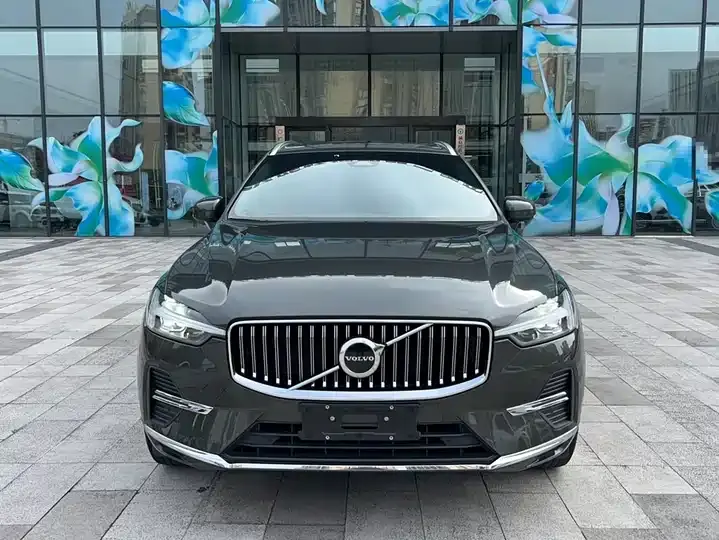 Volvo XC60 2022 B5 4-wheel-drive Zhiyi Deluxe Edition 4