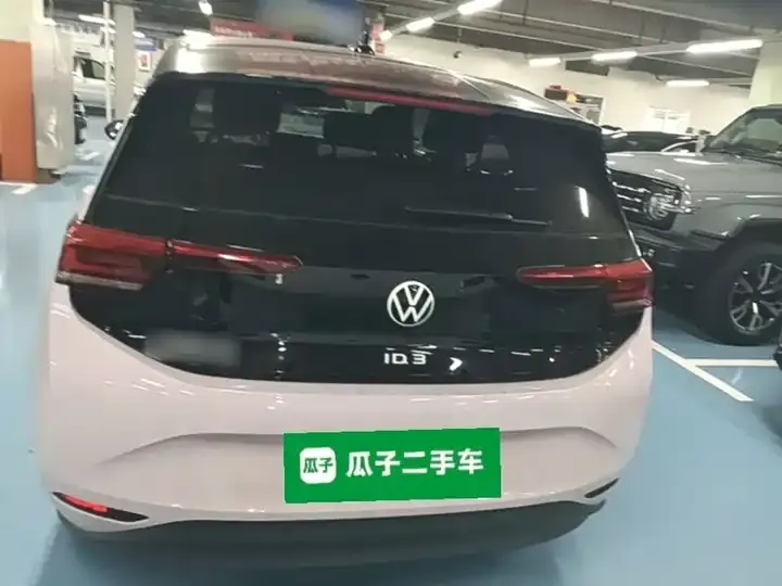 Volkswagen ID. 3 2023 Model Pure Smart Edition 6
