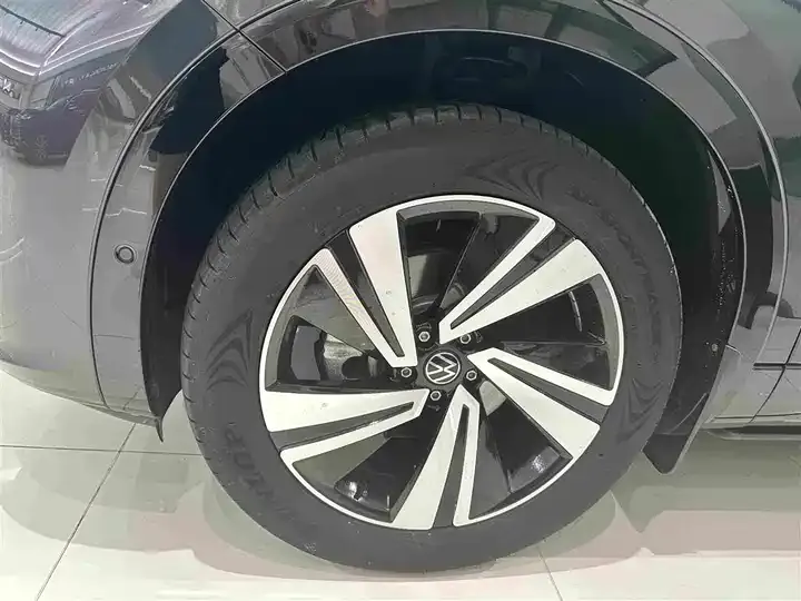 Nan Tour 2024 380TSI Four-wheel Drive R-Line Cruise Edition 4