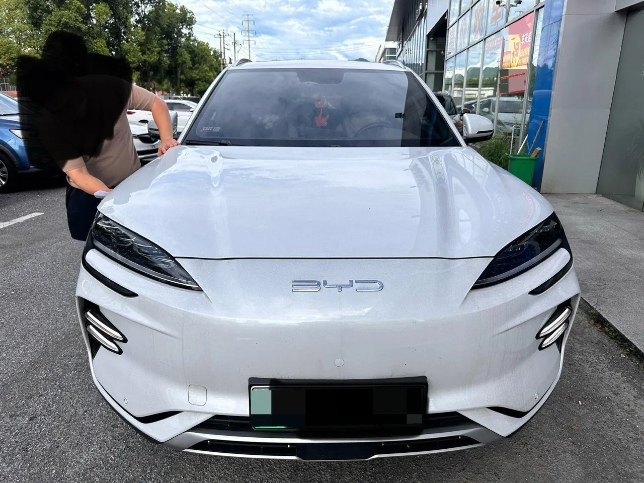 BYD Song PLUS New Energy 2024 Song PLUS EV Glory Edition 520km Luxury Automatic Gear 2