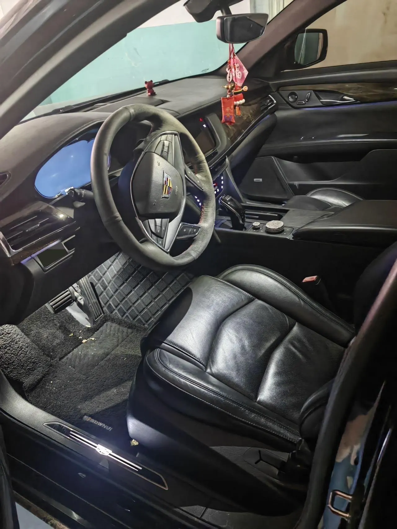 Cadillac 2020 CT6 2.0T 28T luxury automatic gear 3