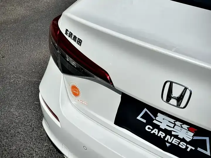Civic 2023 240TURBO CVT 5