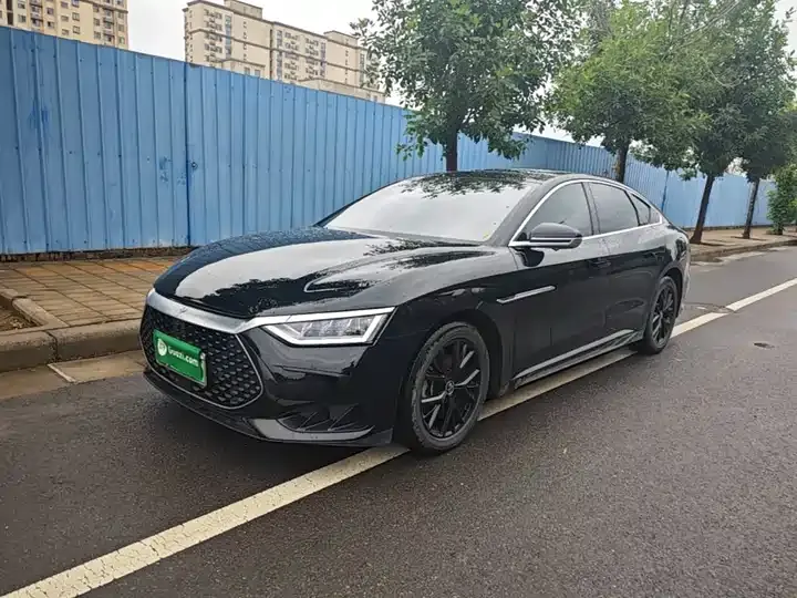 Han 2023 DM-i Champion Edition 121KM Honorable Model - View 1