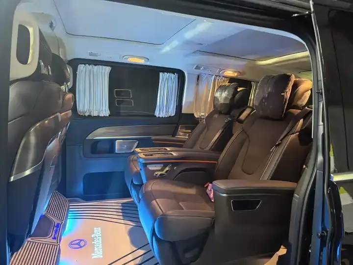 Mercedes Benz V-Class 2022V 260 L Long Wheelbase Deluxe Edition 8