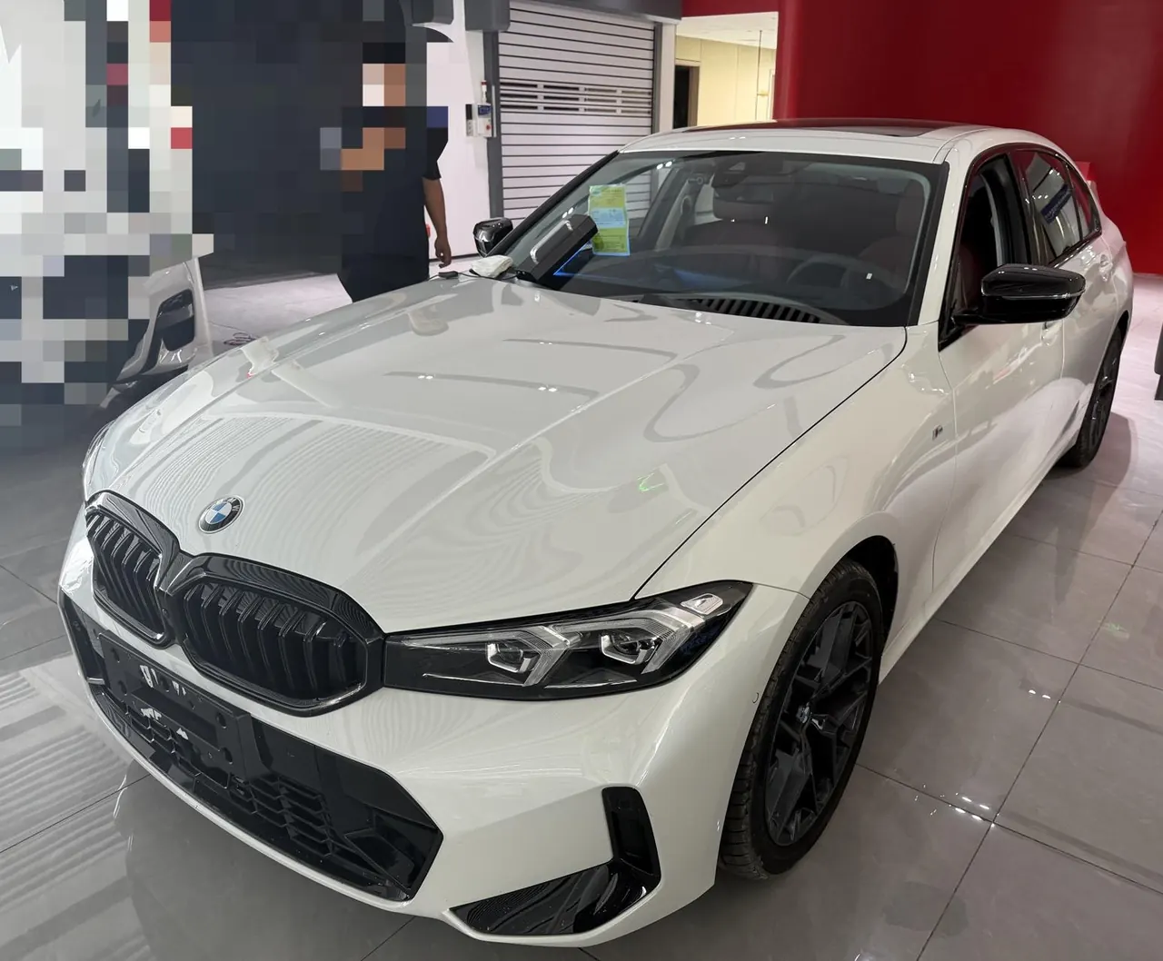 BMW 3 Series 2026 330Li 2.0T M Sports Obsidian Night Suit Automatic Gear - View 1