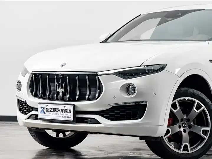 Levante 2019 3.0T Deluxe Edition VI 3