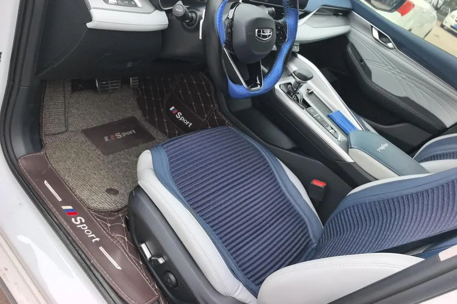 Geely 2021 xingrui 2.0T distinguished model (modified) automatic gear 3