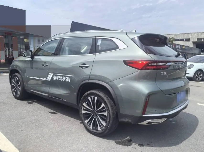 Xingtu 2024 Lingyun 1.6T 300T Two-Drive Xingyao Edition Automatic Gear 7