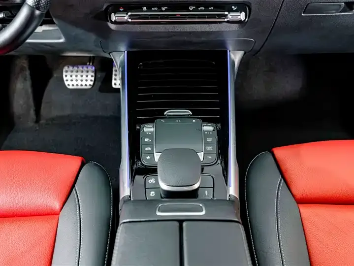 Mercedes Benz GLB AMG 2023 AMG GLB 35 4MATIC 12