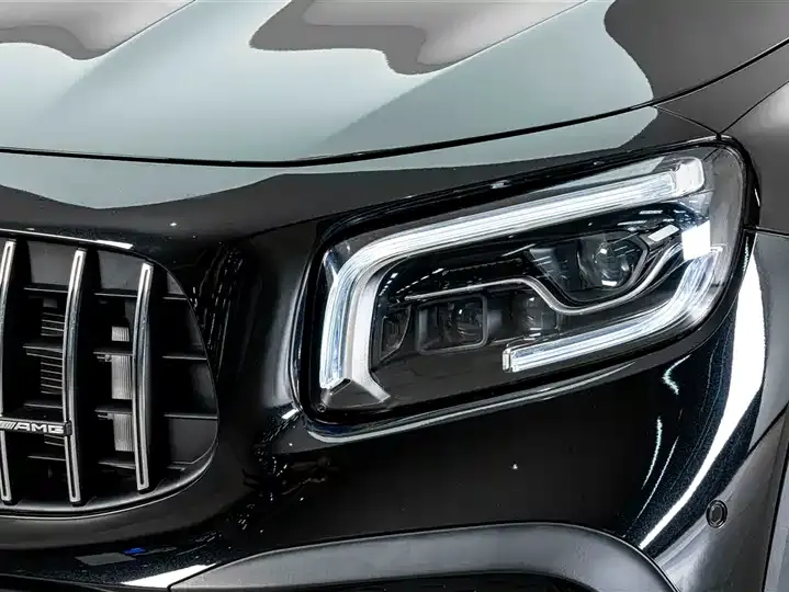 Mercedes Benz GLB AMG 2023 AMG GLB 35 4MATIC 4