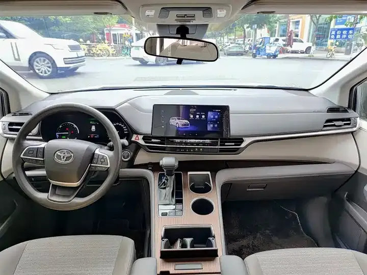 Sana SIENNA 2024 2.5L Hybrid Comfort Edition 10
