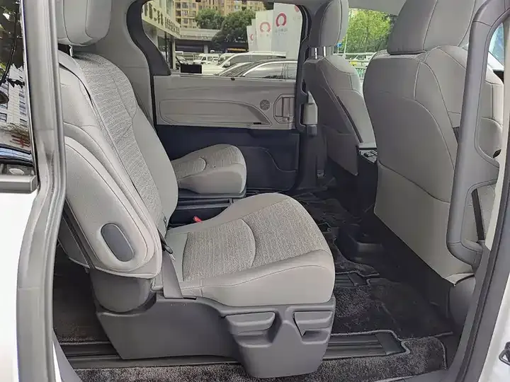 Sana SIENNA 2024 2.5L Hybrid Comfort Edition 11