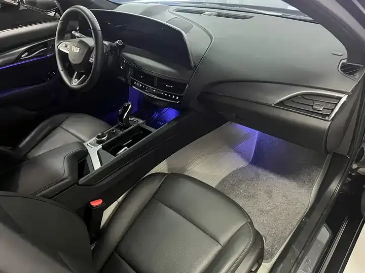 Cadillac CT5 2024 28T Luxury Pro 4