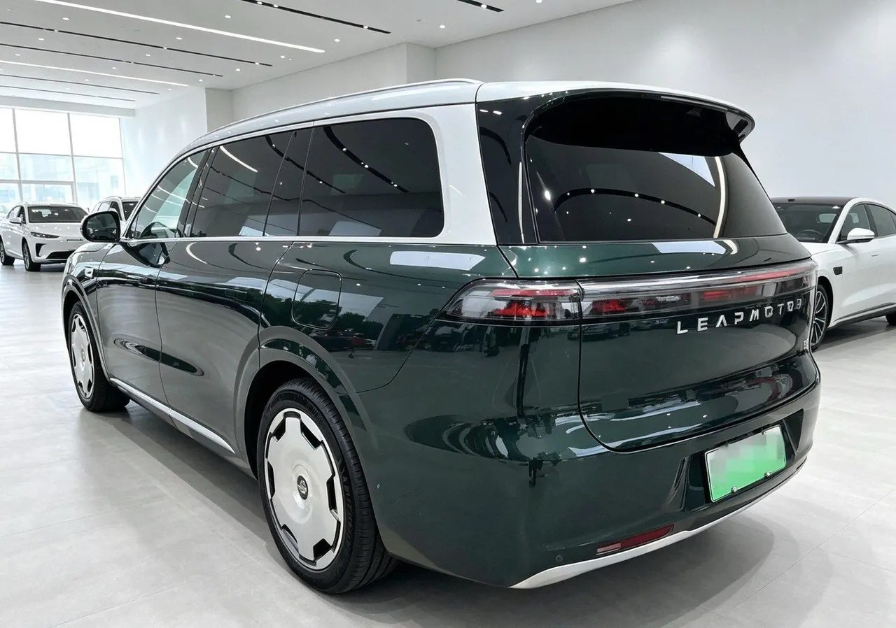 Leapmotor 2026 D 19 500 Zhizun Edition 6-seat Automatic Gear 4