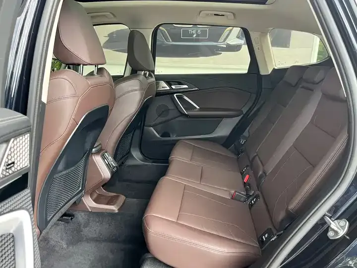 BMW X1 2023 sDrive25Li M Sport Suit 10