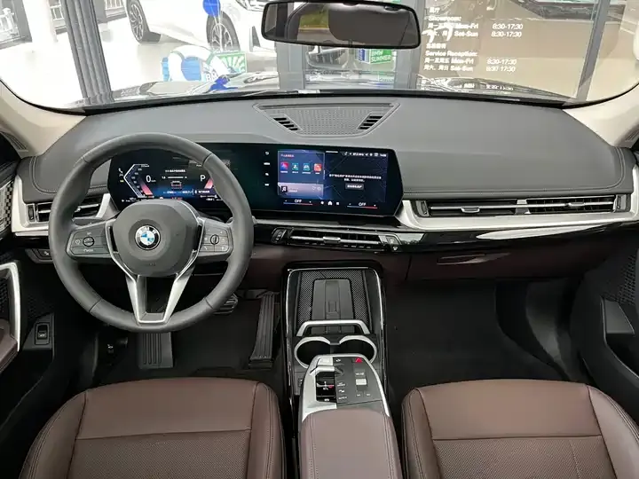 BMW X1 2023 sDrive25Li M Sport Suit 12