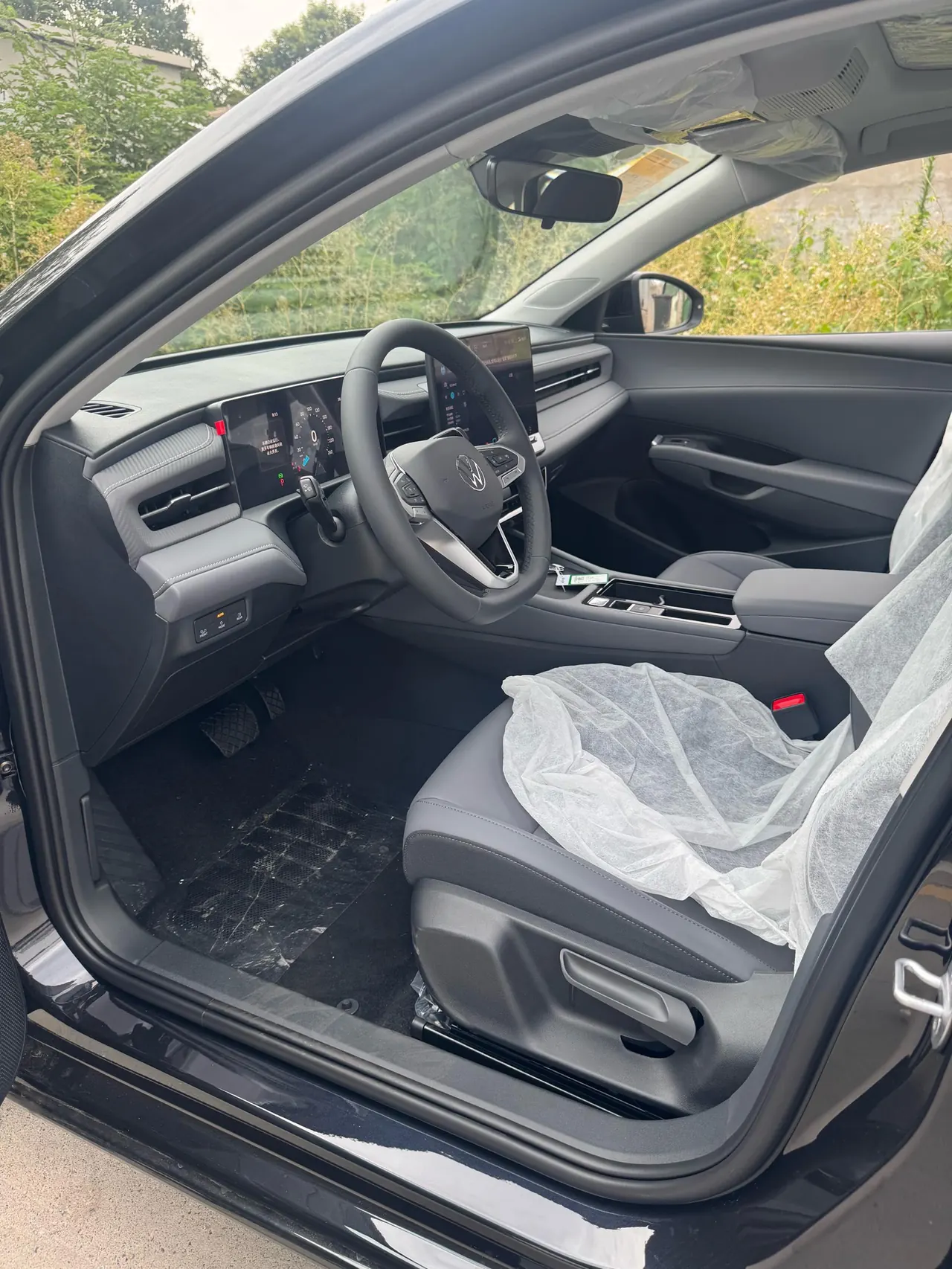 Volkswagen 2026 Lavida Pro 1.5 6 Million Edition Automatic Gear 4