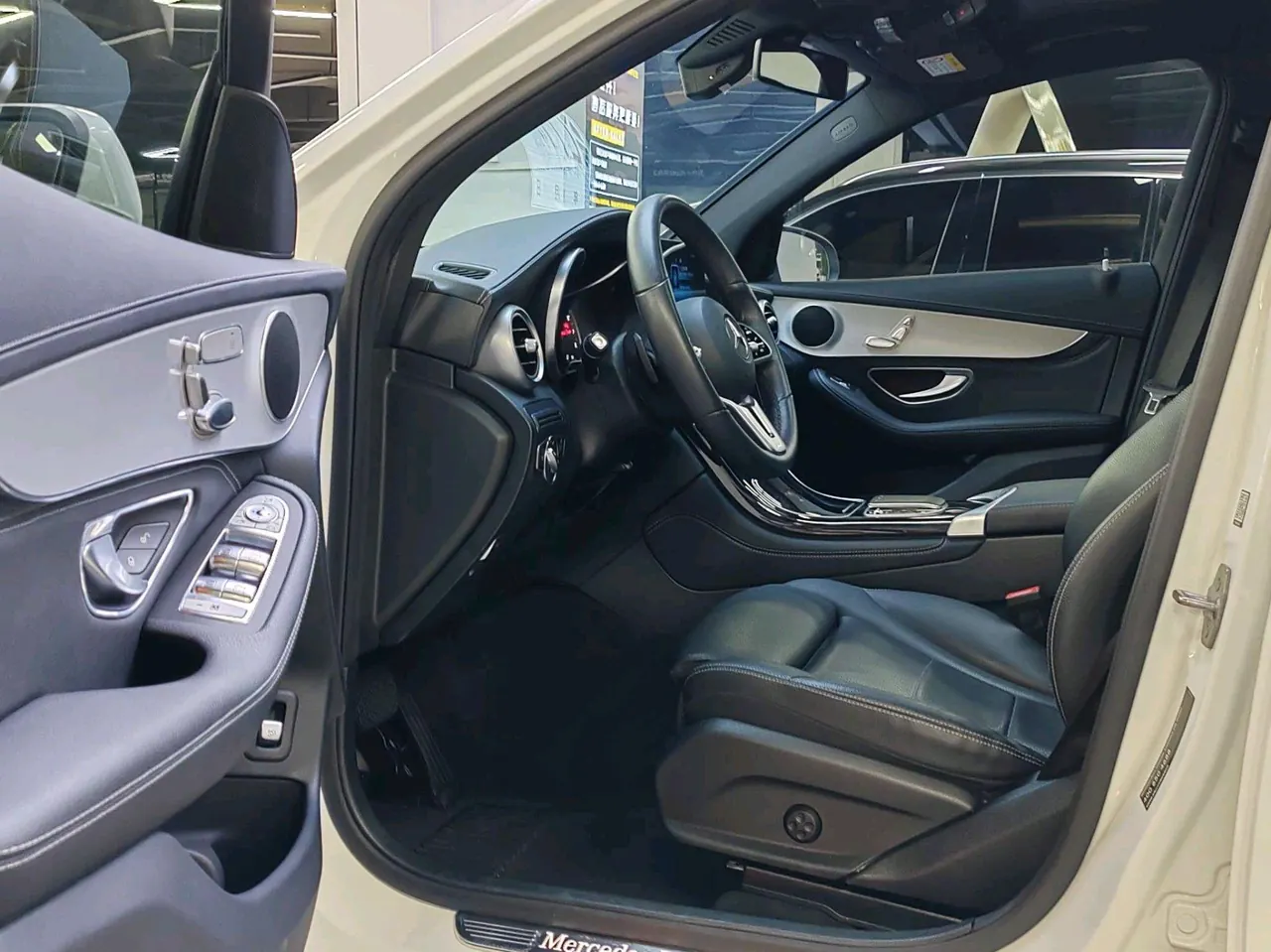 Mercedes Benz 2020 GLC 260 L 4MATIC 2.0T Dynamic (Modified) Automatic Gear 8