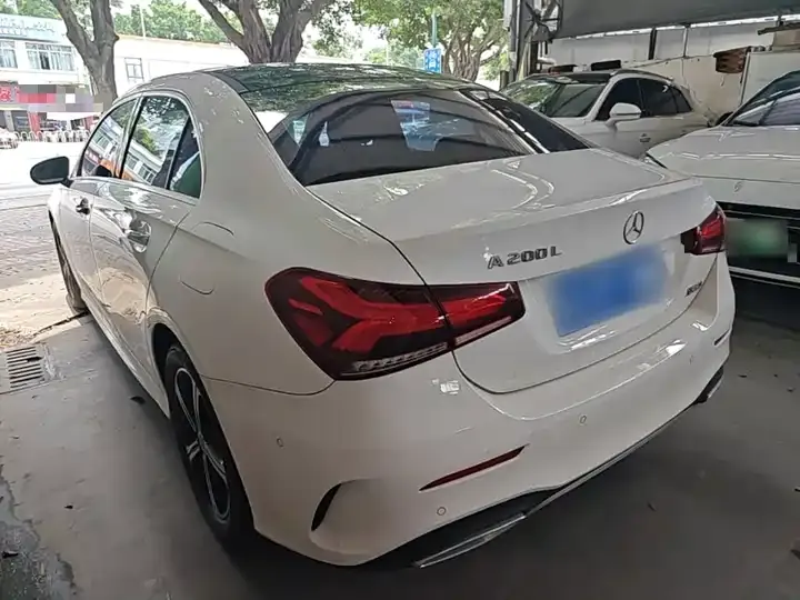 Mercedes Benz A- Class 2022 Model Facelift Three A 200 L Sport Sedan Fashion Version 5