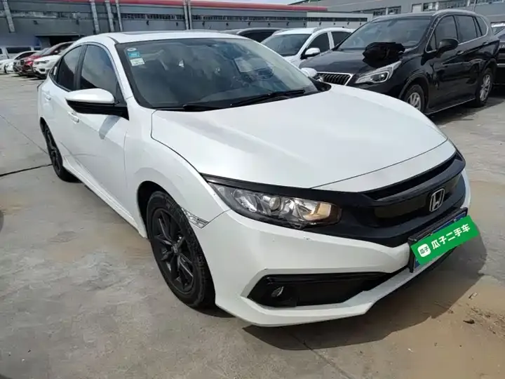 Civic 2019 220TURBO CVT Dynamic Edition Country VI 4