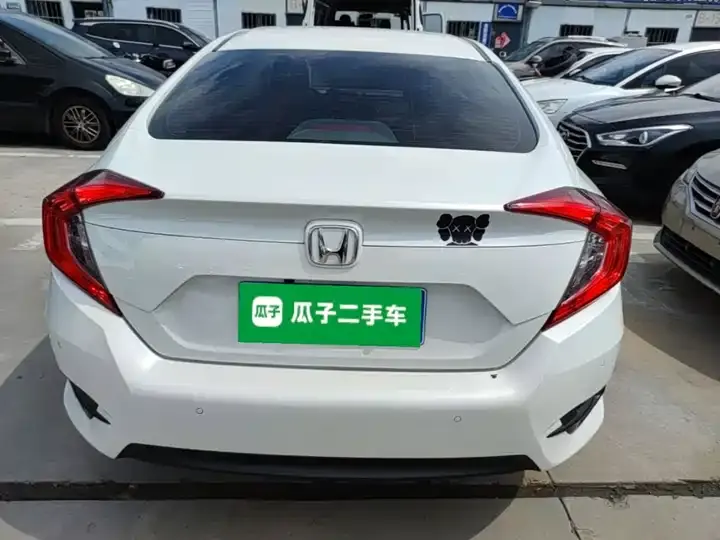Civic 2019 220TURBO CVT Dynamic Edition Country VI 6